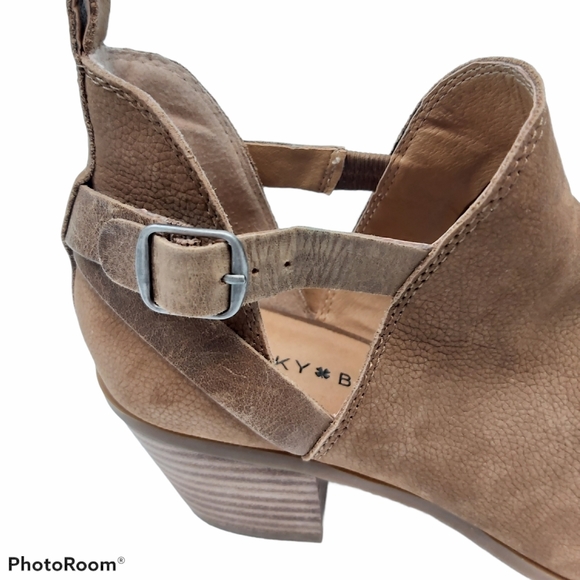Lucky Brand Banu Peep Toe Buckle Ankle Bootie 6.5 - Picture 8 of 10